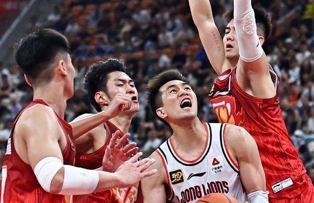 越强, 得了陈国豪, 赛季阵中仍