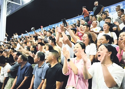 开幕式上 开幕式上