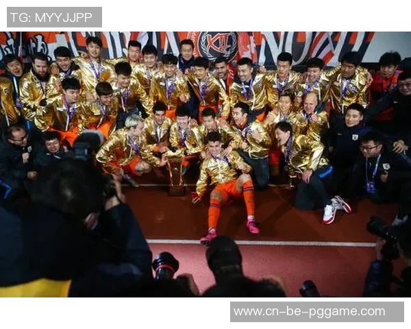 2021年中国足球超级杯精彩对决山东鲁能迎战江苏苏宁全力争冠之战